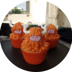 Highland cow cupcakes